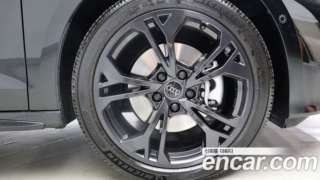 Audi A3 (8Y) 40 TFSI Quattro Premium 2025 — фото 8