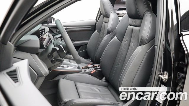 Audi A3 (8Y) 40 TFSI Quattro Premium 2025 — фото 17