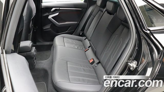 Audi A3 (8Y) 40 TFSI Quattro Premium 2025 — фото 18