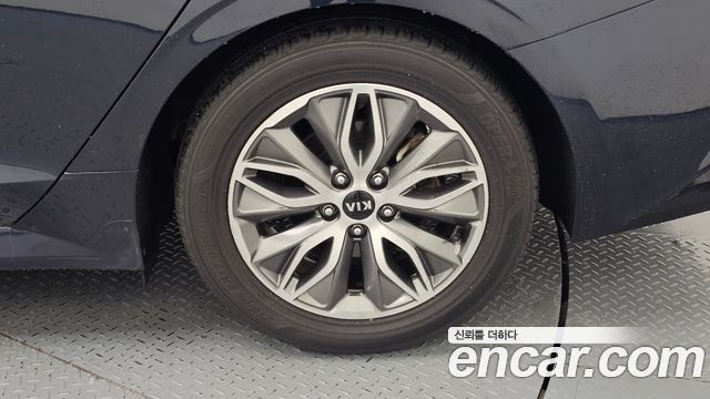 Kia K5 Hybrid (III) Noblesse 2020 — фото 21