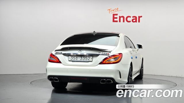 Mercedes-Benz CLS-Class (W218) CLS63 AMG 4MATIC 2015 — фото 4