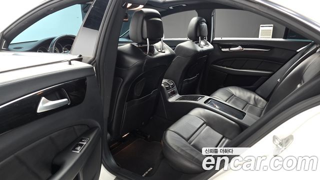 Mercedes-Benz CLS-Class (W218) CLS63 AMG 4MATIC 2015 — фото 15