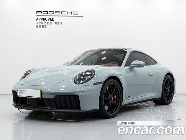 Porsche 911 (992) Carrera 4 GTS