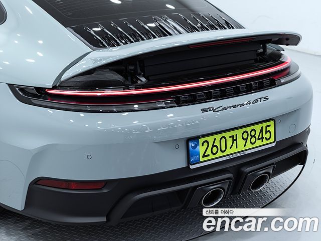 Porsche 911 (992) Carrera 4 GTS 2025 — фото 16