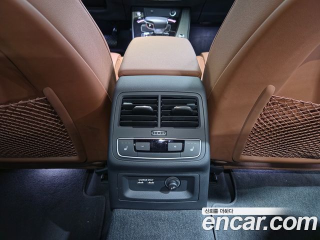 Audi A4 (B9) 40 TFSI Premium 2023 — фото 17