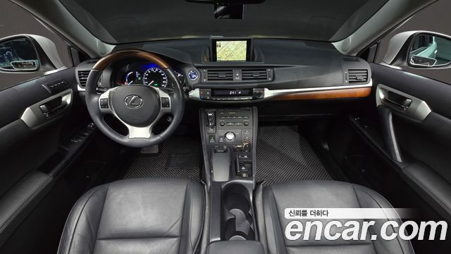 Lexus CT200h 1.8 Compact Luxury ZWA10 2012 — фото 7