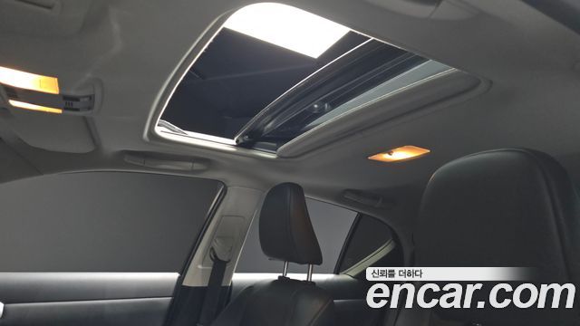 Lexus CT200h 1.8 Compact Luxury ZWA10 2012 — фото 20