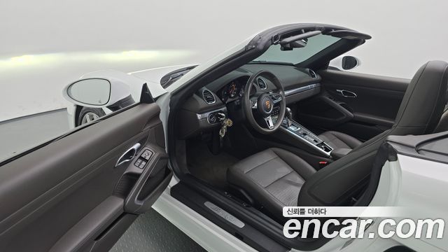 Porsche 718 Boxster 2.0 2019 — фото 10