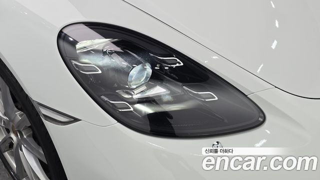 Porsche 718 Boxster 2.0 2019 — фото 22