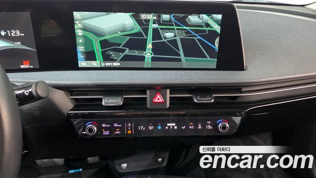 Kia EV6 Long Range Air 2022 — фото 13