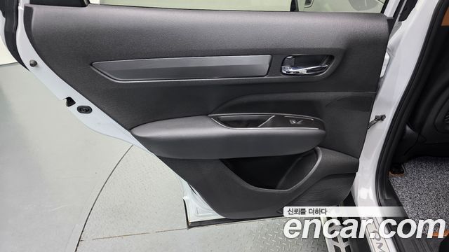 Renault Korea QM6 2.0 LPe LE 2WD 2023 — фото 25