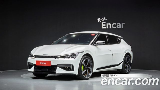 Kia EV6 GT 4WD 2023 — фото 1