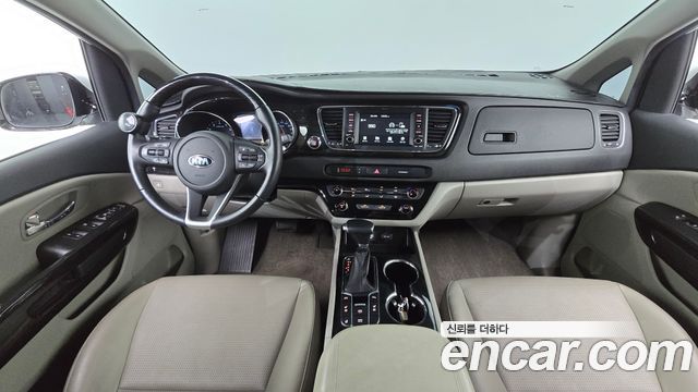 Kia Carnival Gasoline 9-Seater Prestige 2020 — фото 7