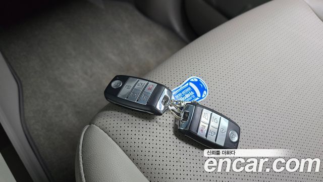 Kia Carnival Gasoline 9-Seater Prestige 2020 — фото 16
