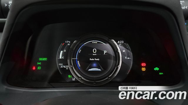 Lexus UX250h 2.0 F-Sport 2WD 2020 — фото 8