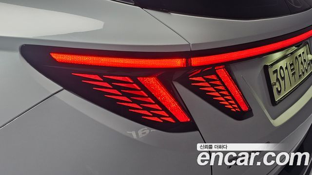 Hyundai Tucson Hybrid (NX4) Inspiration 2WD 2023 — фото 23