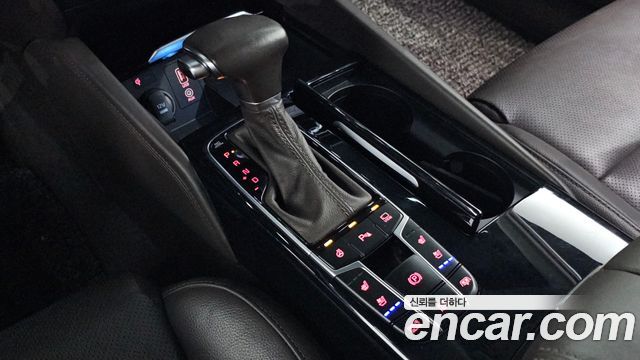 Kia K7 Hybrid Noblesse Special 2019 — фото 9