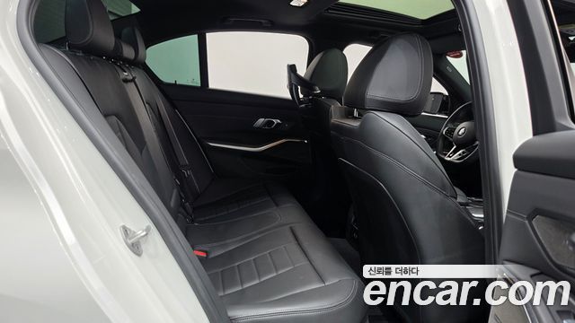 BMW 3 Series (G20) M340i Pro 2025 — фото 11