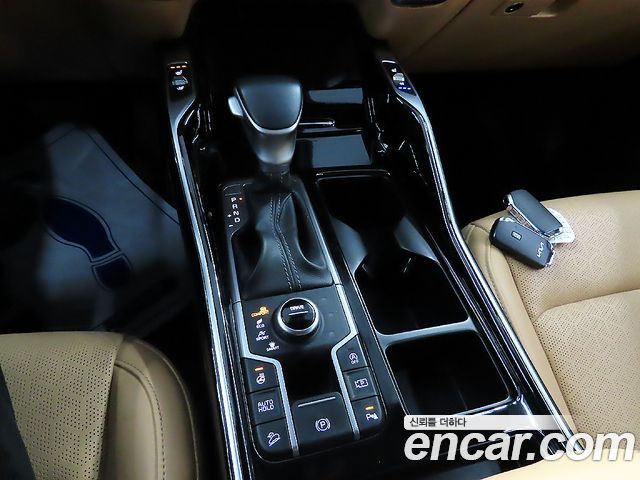 Kia Sorento (IV) Diesel 2.2 4WD Prestige 2023 — фото 17