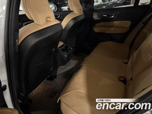 Volvo V60 Cross Country (II) B5 Pro AWD 2021 — фото 5