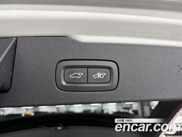 Volvo V60 Cross Country (II) B5 Pro AWD 2021 — фото 10