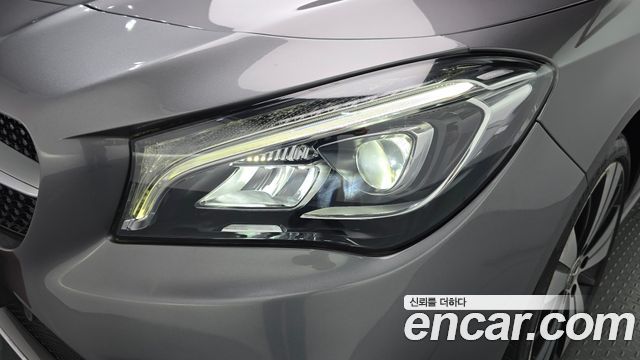 Mercedes-Benz CLA-Class (C117) CLA250 4MATIC 2018 — фото 22