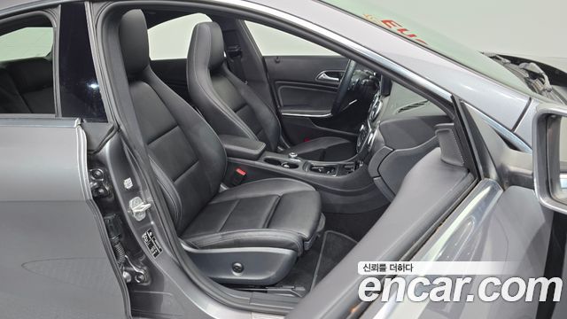 Mercedes-Benz CLA-Class (C117) CLA250 4MATIC 2018 — фото 26