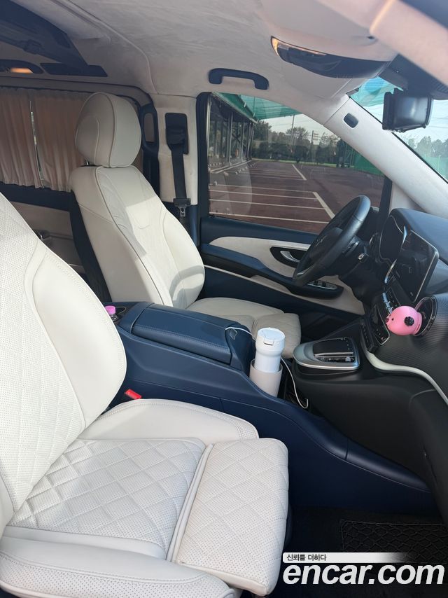 Mercedes-Benz V-Class V220 CDI W447 2023 — фото 14