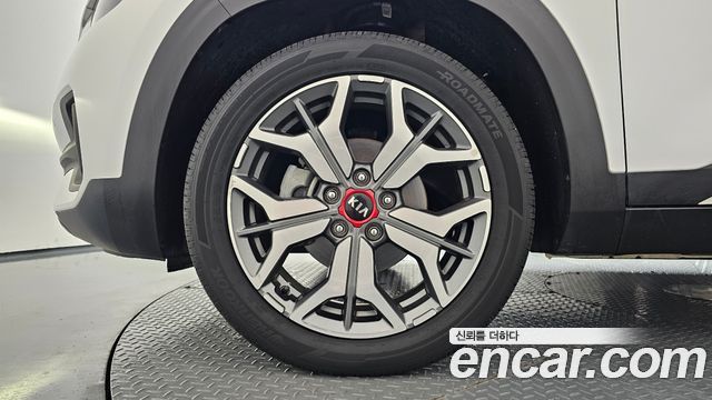Kia Seltos Diesel 1.6 2WD Noblesse 2020 — фото 5