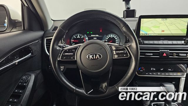 Kia Seltos Diesel 1.6 2WD Noblesse 2020 — фото 14