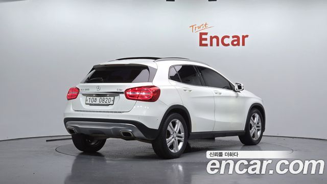 Mercedes-Benz GLA-Class (X156) GLA200 CDI 2015 — фото 2
