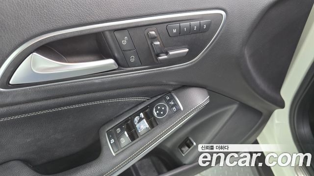 Mercedes-Benz GLA-Class (X156) GLA200 CDI 2015 — фото 20