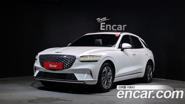 Genesis Electrified (GV70) e-AWD