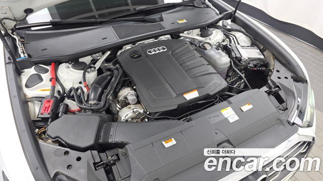 Audi A6 (C8) 40 TDI Premium 2022 — фото 6
