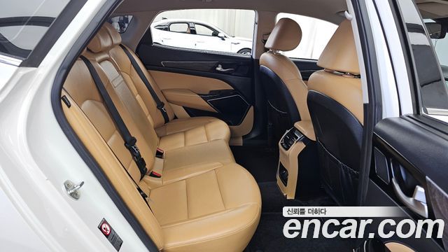 Kia K7 Premier 2.5 GDI Noblesse 2020 — фото 12