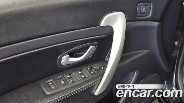 Renault Korea SM5 Platinum 1.6 TCE Standard 2014 — фото 34