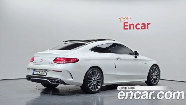 Mercedes-Benz C-Class (W205) C200 Coupe 2017 — фото 2