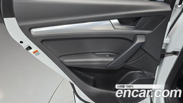 Audi Q5 (FY) 45 TFSI Quattro Premium 2020 — фото 25