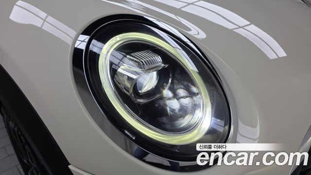 MINI Cooper 5Door HIGH 3rd 2020 — фото 22