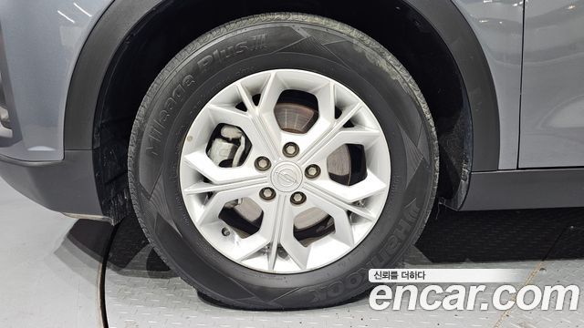 KG Mobility (SsangYong) Very New Tivoli Gasoline 1.5 2WD V3 2021 — фото 5