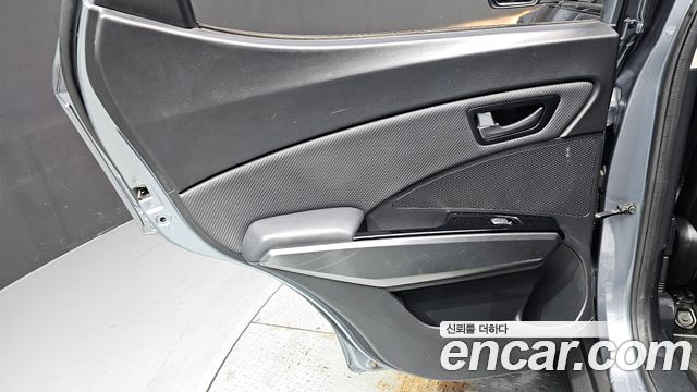 KG Mobility (SsangYong) Very New Tivoli Gasoline 1.5 2WD V3 2021 — фото 25