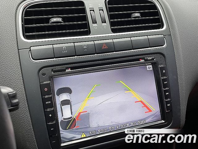 Volkswagen Polo 1.6 TDI R-Line 5th 2014 — фото 18