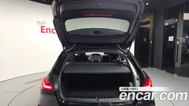 BMW 1 Series (F40) 120i Advantage 2022 — фото 20