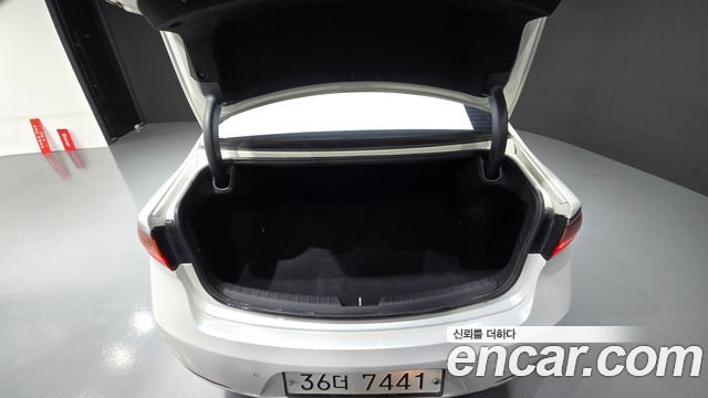Kia K7 2.4 GDI Limited 2017 — фото 19