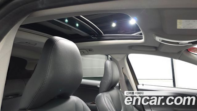 Volvo XC60 D4 1st 2016 — фото 18
