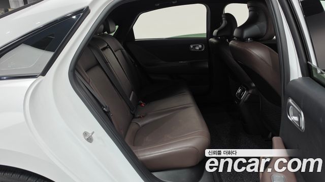Hyundai Ioniq 6 Long Range AWD Exclusive + 2023 — фото 11