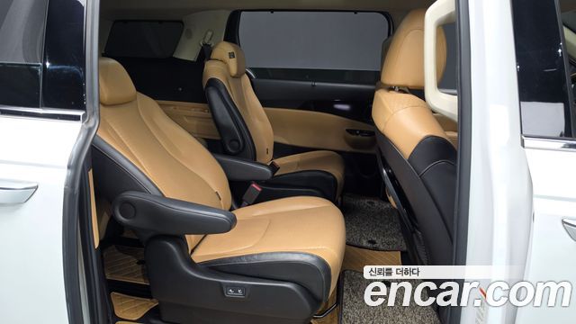 Kia Carnival (IV) Diesel 9-Seater Signature 2021 — фото 11
