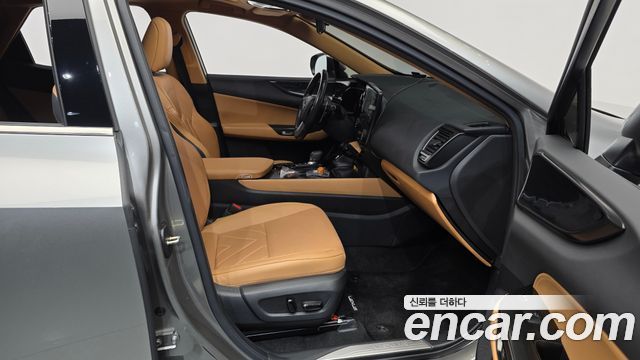 Lexus NX450h+ (II) Premium 2024 — фото 11