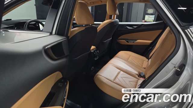 Lexus NX450h+ (II) Premium 2024 — фото 26