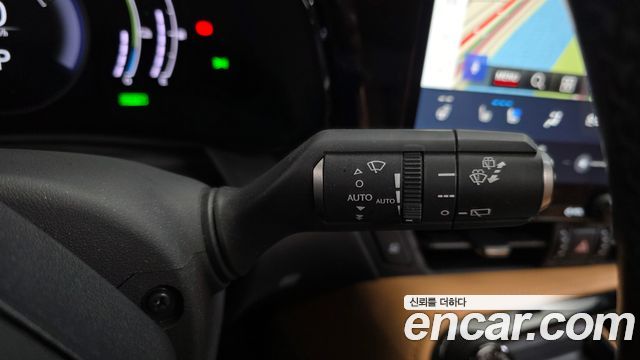 Lexus NX450h+ (II) Premium 2024 — фото 31